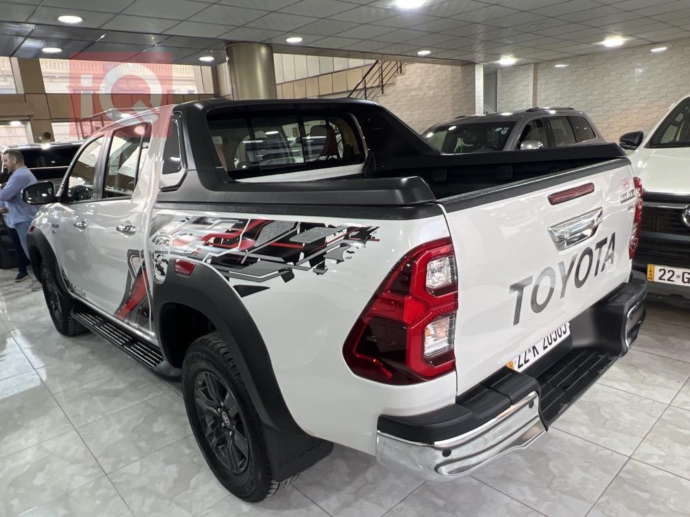 تۆیۆتا هایلۆکس